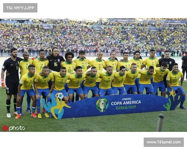 深入解析巴西夺得美洲杯冠军的内在动力与团队协作因素 深入解析巴西夺得美洲杯冠军的内在动力与团队协作因素