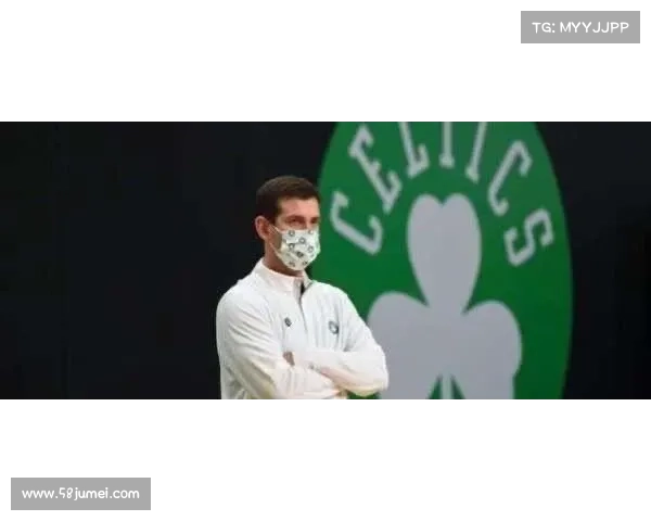 如何通过优化战术与团队协作提升詹姆斯实现终极冠军目标的机会