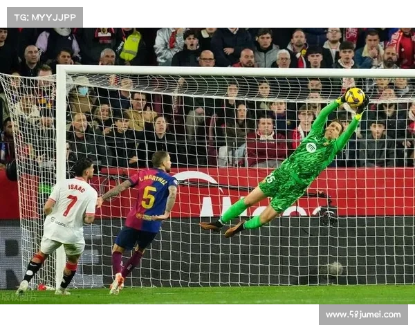 巴萨小组赛惊艳表现以5-0大胜米兰 展现强劲实力与团队协作