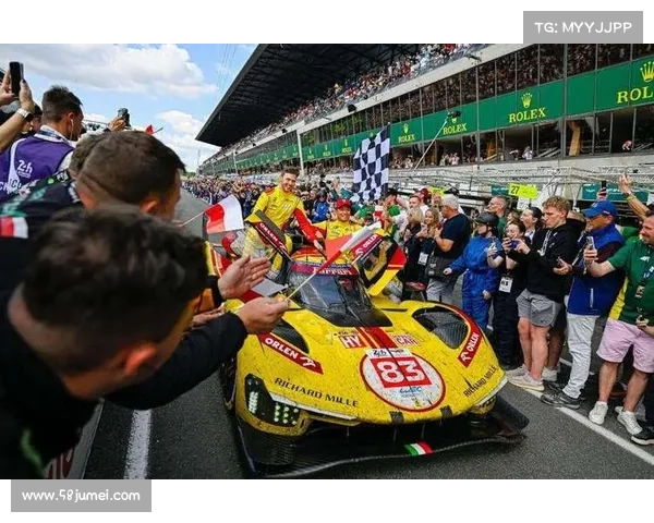 德国车手在国际耐力赛中成功卫冕连续三届冠军展现非凡实力