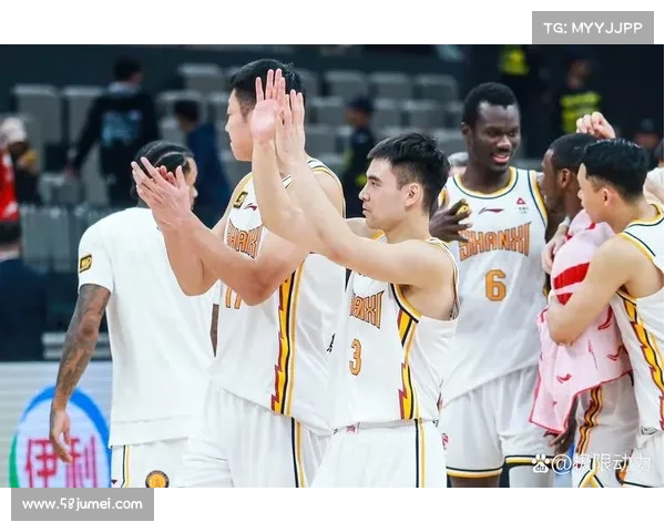 战术创新与核心竞争力提升:CBA球队成功背后的秘密解析 战术创新与核心竞争力提升:CBA球队成功背后的秘密解析